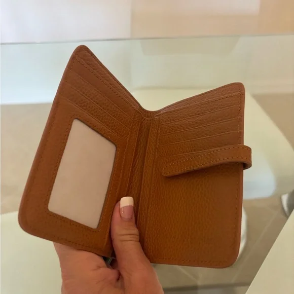 CaramelLeather Wallet